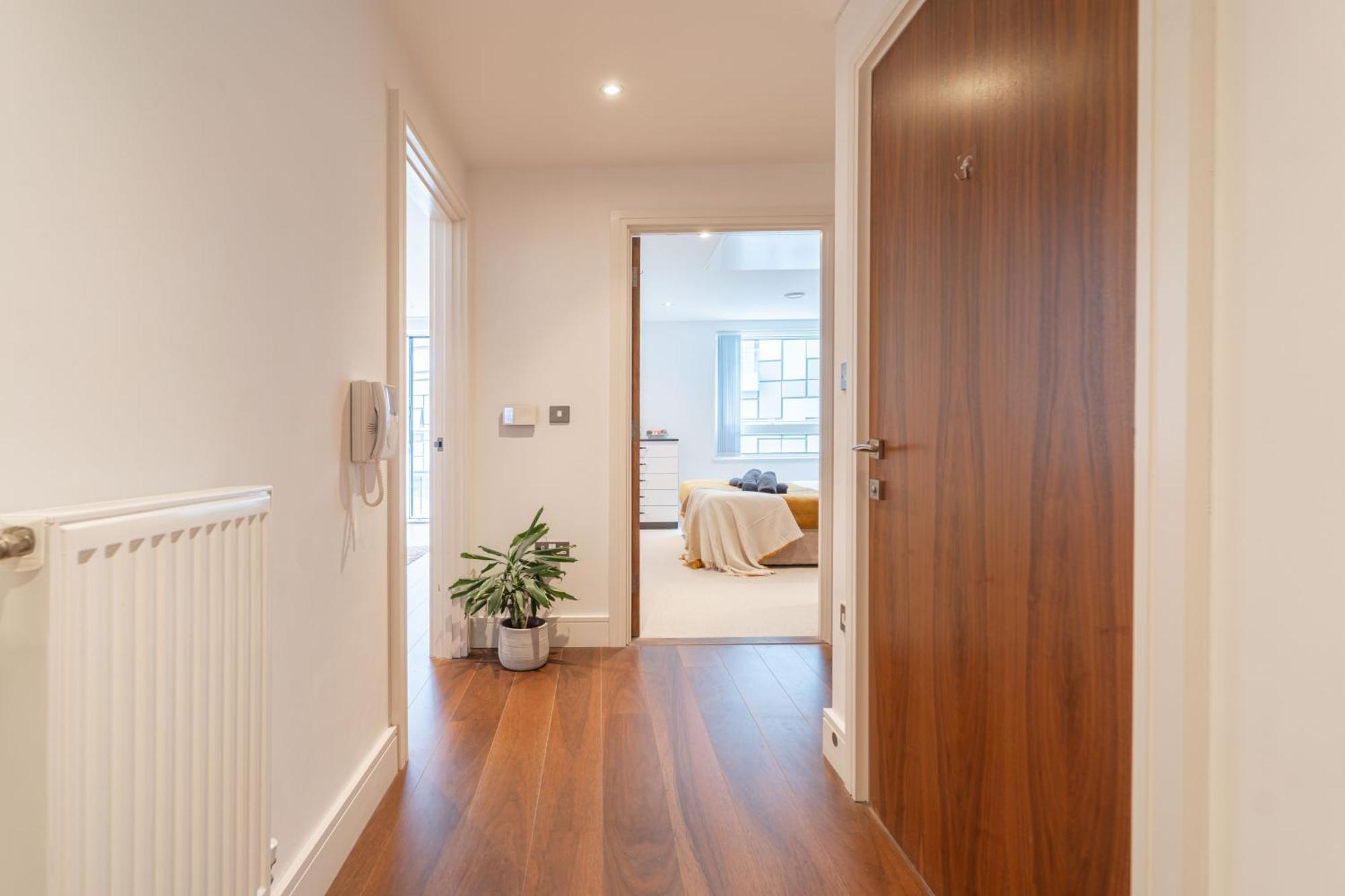 Stylish And Comfortable Canary Wharf Apartment Perfect For Long Stays Лондон Экстерьер фото