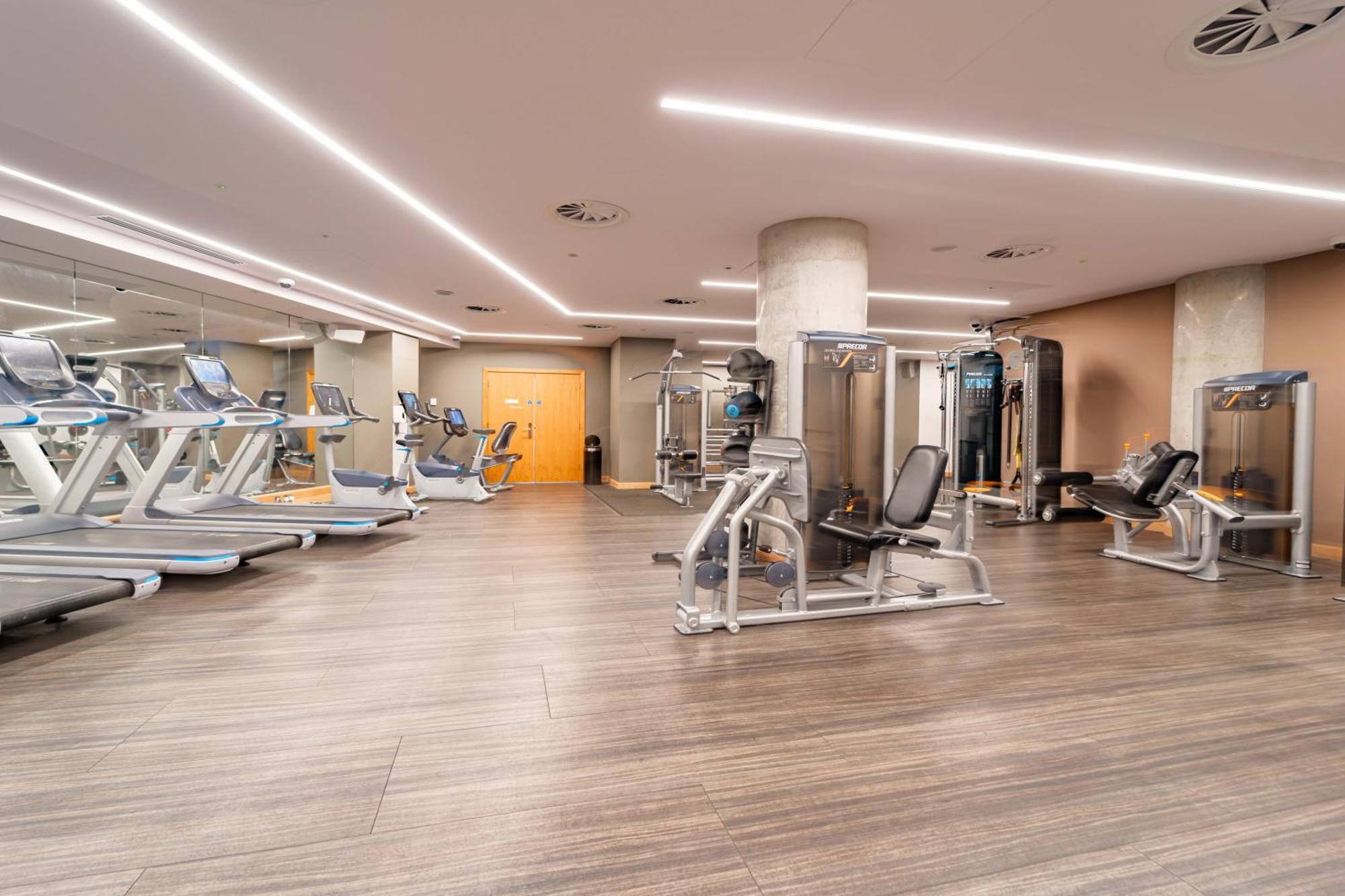 Stylish And Comfortable Canary Wharf Apartment Perfect For Long Stays Лондон Экстерьер фото
